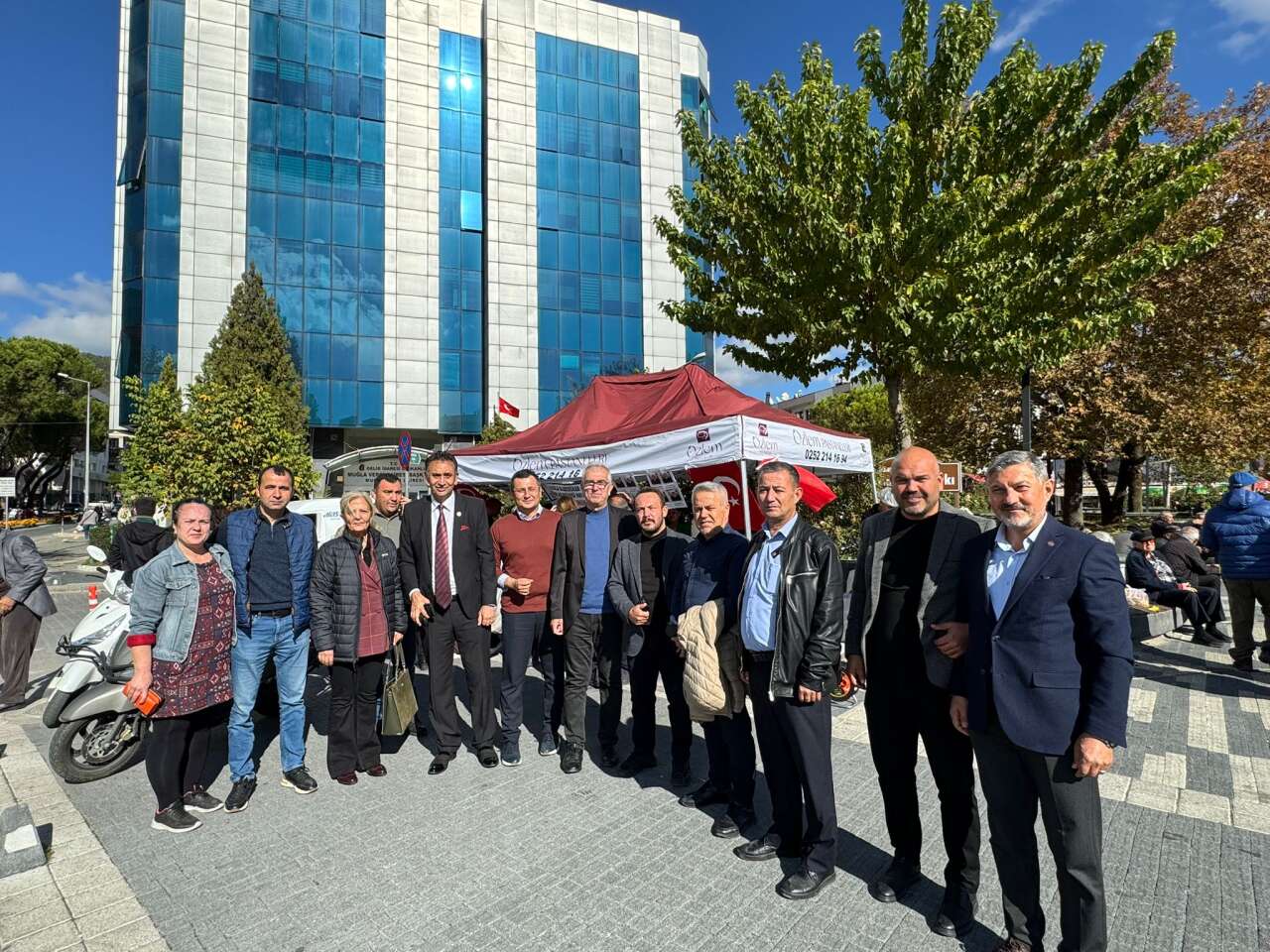 Muğla Gazeteciler ve Yazarlar Derneği’nden Şehitlere Vefa: Şehitler İçin Lokma Hayrı 14